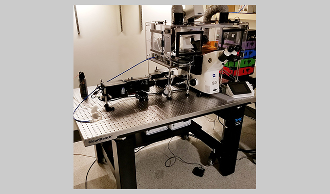 CleanBench lab table with optical microscope